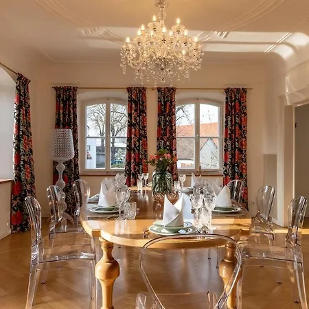 Vila Lola Montez Schloessl Rottenburg an der Laaber