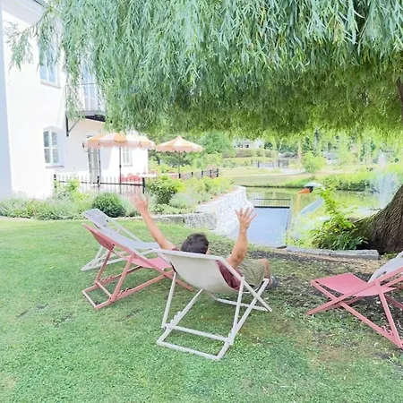 Lola Montez Schloessl Villa *