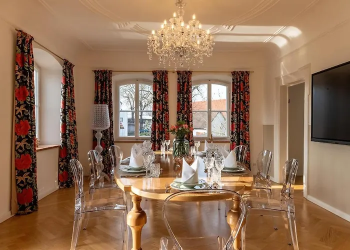 Villa Lola Montez Schloessl Rottenburg an der Laaber